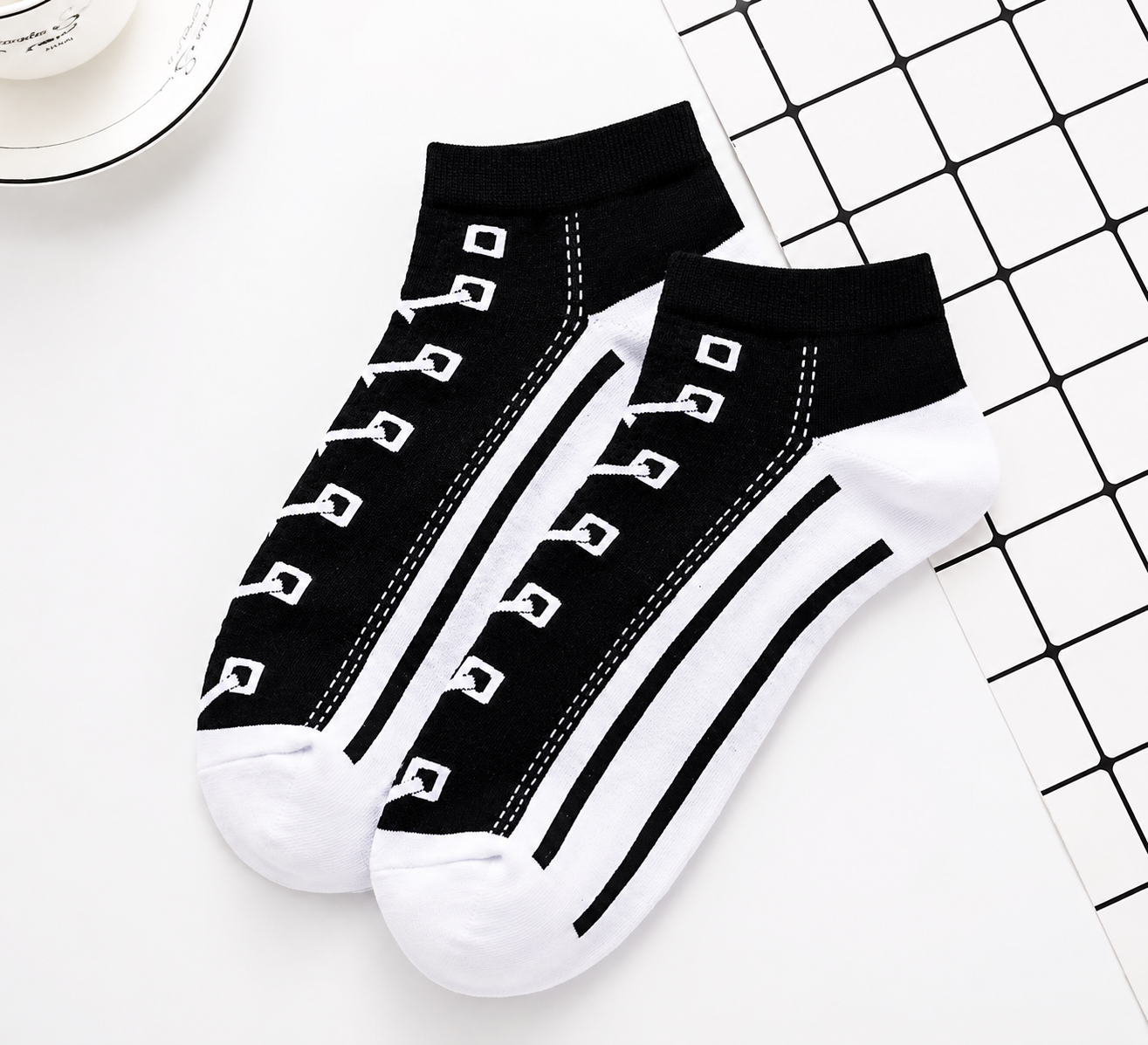 Black Laced Shoe Socks
