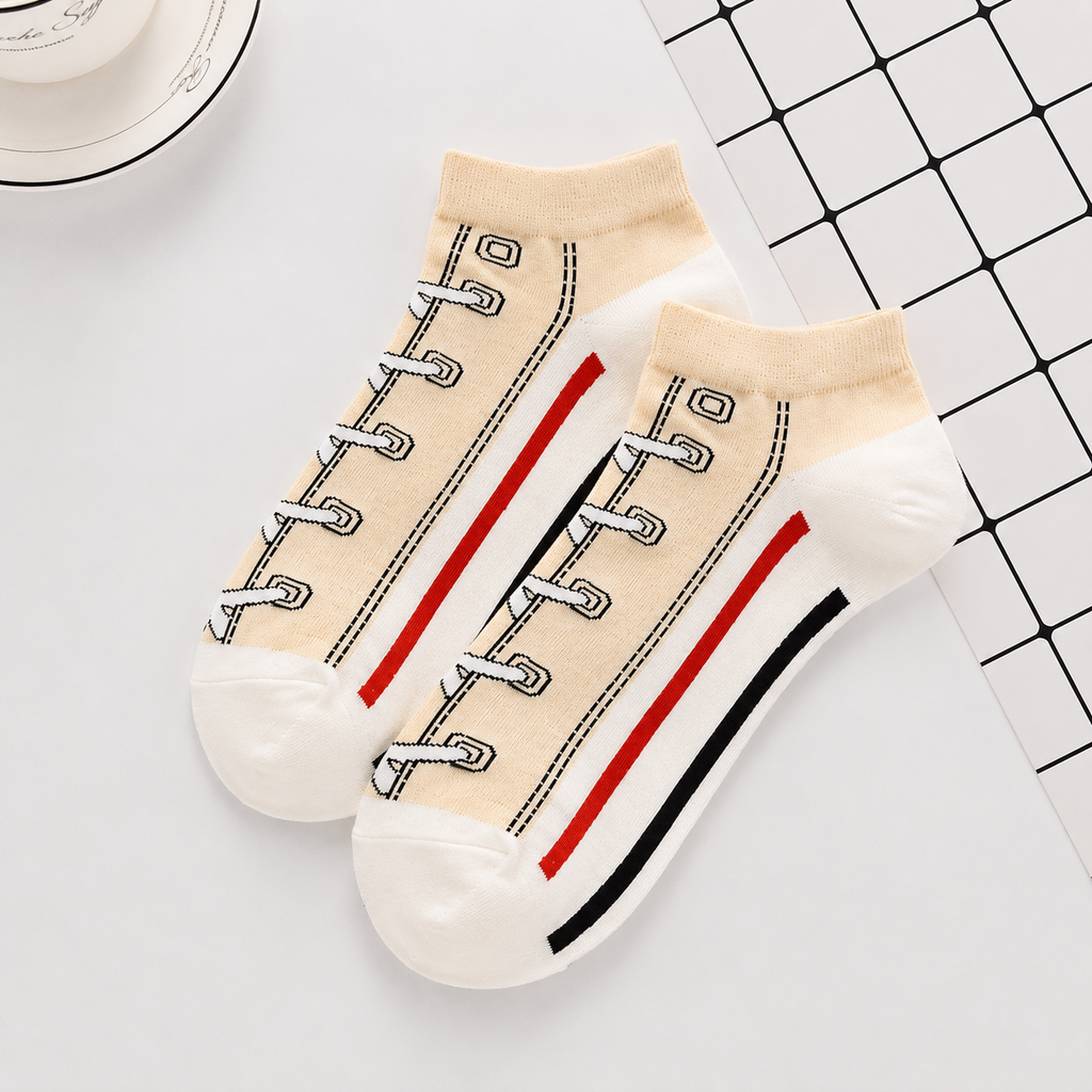 Cream Laced Shoe Socks
