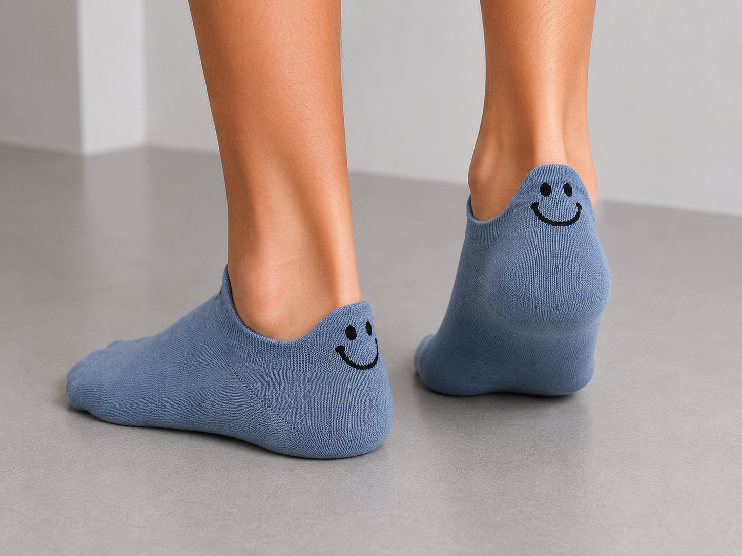 Cyan Smiley Socks