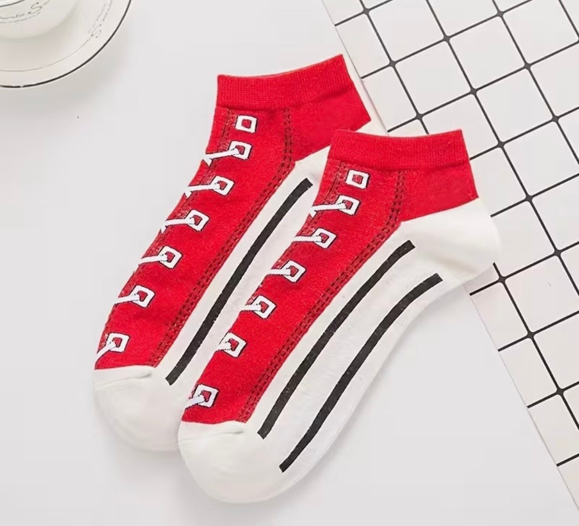 Red Laced Shoe Socks